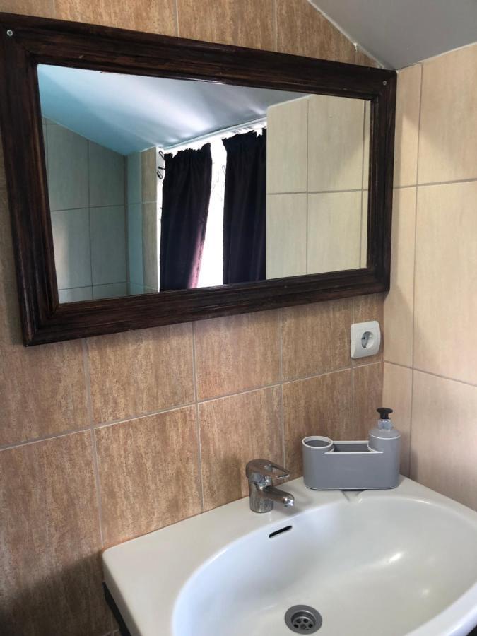 Legend Room Pucioasa Экстерьер фото